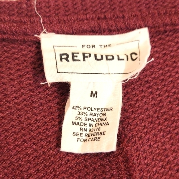 Womens For The Republic maroon v neck knit long sleeve top size Medium. - Picture 12 of 14